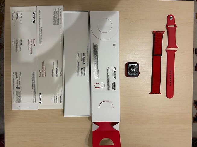 Apple Watch (SATILDI) Apple Watch Series 6 44mm GPS Product Red