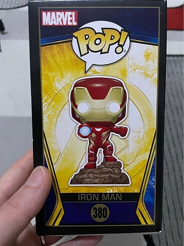 Beden Renk Iron Man Lights Up ve Chicken Deadpool Funko Pop