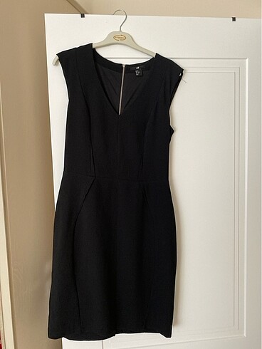 H&M Elbise