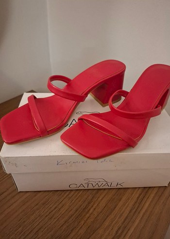 Ayakkabı dünyası Kırmızı Minimalist Topuklu Kadın Sandalet