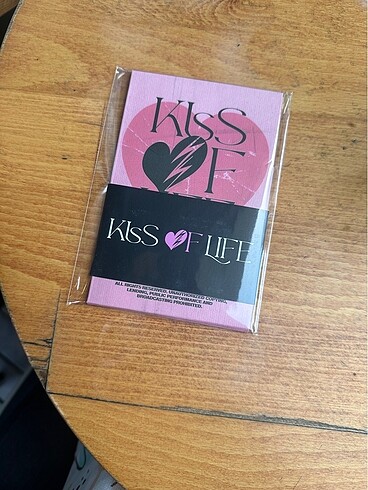 Kiss of life pocaalbüm