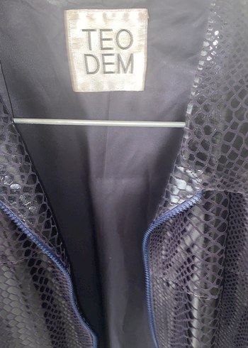 Lacivert Yılan Desenli Deri Ceket - Görsel 3