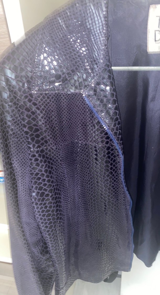 Lacivert Yılan Desenli Deri Ceket - Görsel 4