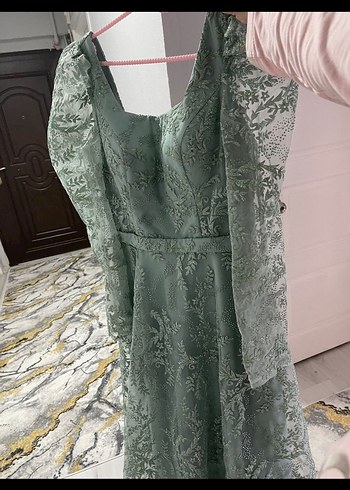 Vintage Dantel İşlemeli Uzun Yeşil Elbise - Görsel 3