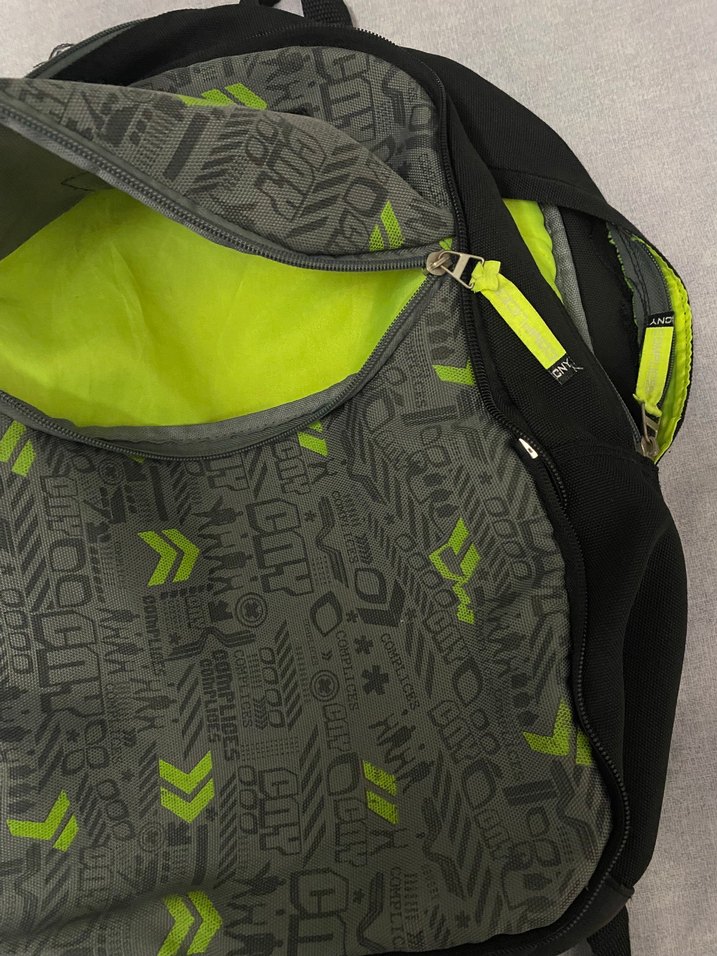 Gri Çocuk Okul Sırt Çantası - Görsel 2