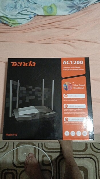 Tenda AC1200 Modem Sıfır Ayarında Az Kullanmıştır 