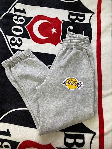 s Beden Gri eşofman