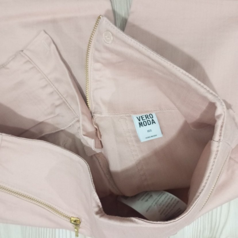 Bej Pilili Kadın Mini Bermuda Şort - Görsel 2