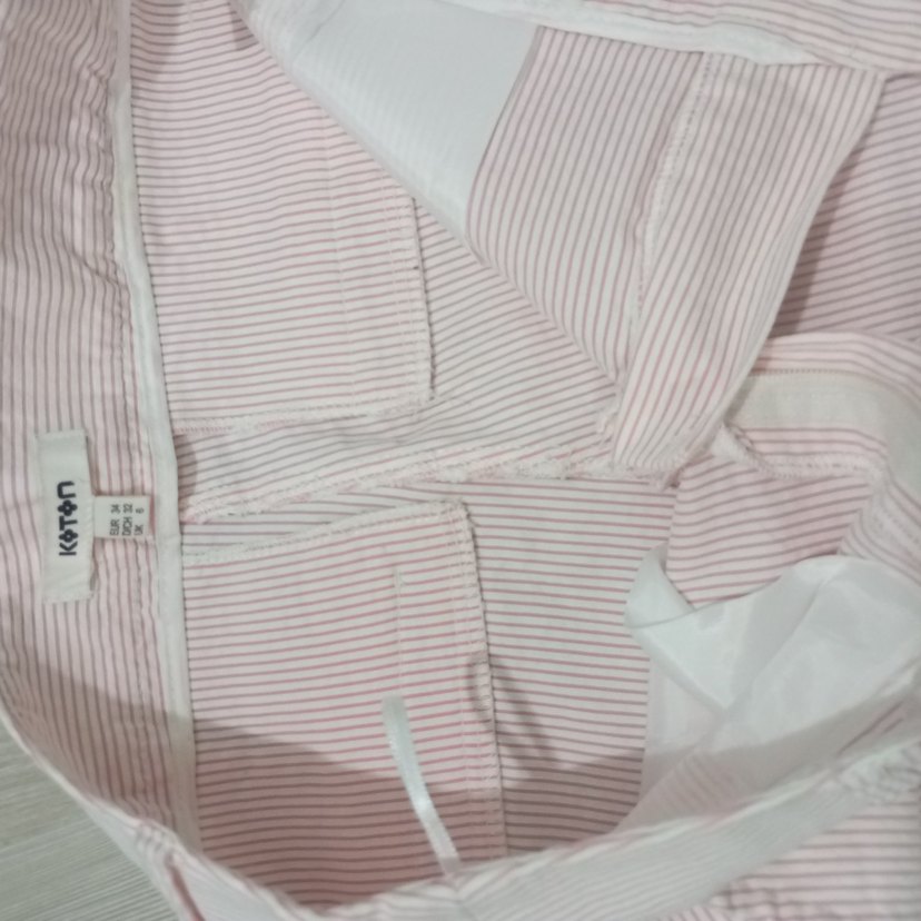 Bej Pilili Kadın Mini Bermuda Şort - Görsel 3