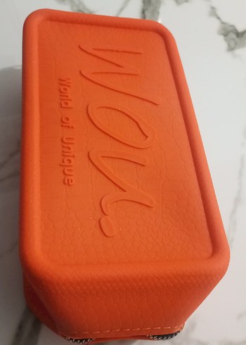 Wou Leke Karşıtı Güneş Kremi SPF 50+ silikon çanta - Görsel 3