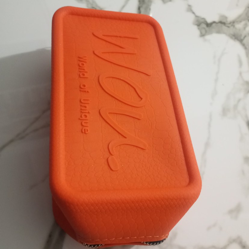 Wou Leke Karşıtı Güneş Kremi SPF 50+ silikon çanta - Görsel 3