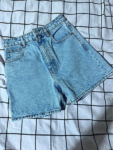 Zara highrise sort