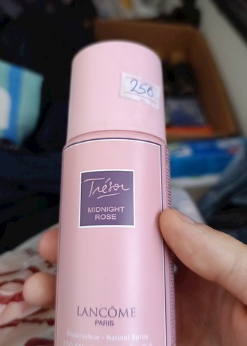 Versace Dylan Blue Erkek Parfümü bayan dedortant - Görsel 2