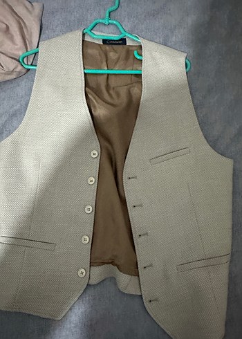 Bej Düğmeli Erkek Yelek - Görsel 2