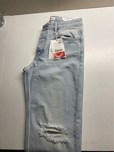 34 Beden mavi Renk Pull and bear straight jean