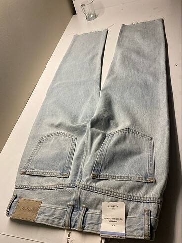 34 Beden Pull and bear straight jean