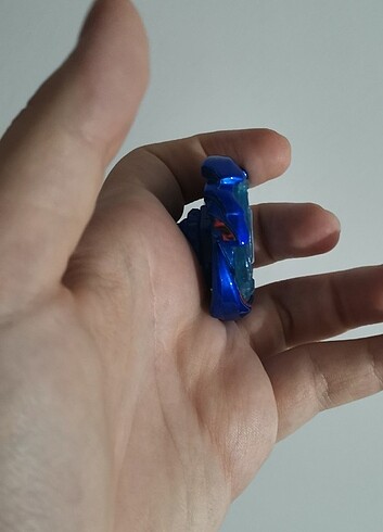 Galaxy Pegasus MF atıcı ve kutusu ile. 