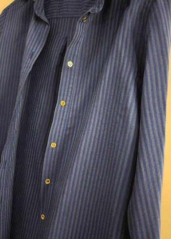 kayra Mavi Düğmeli Keten Kadın Gömlek - Görsel 6