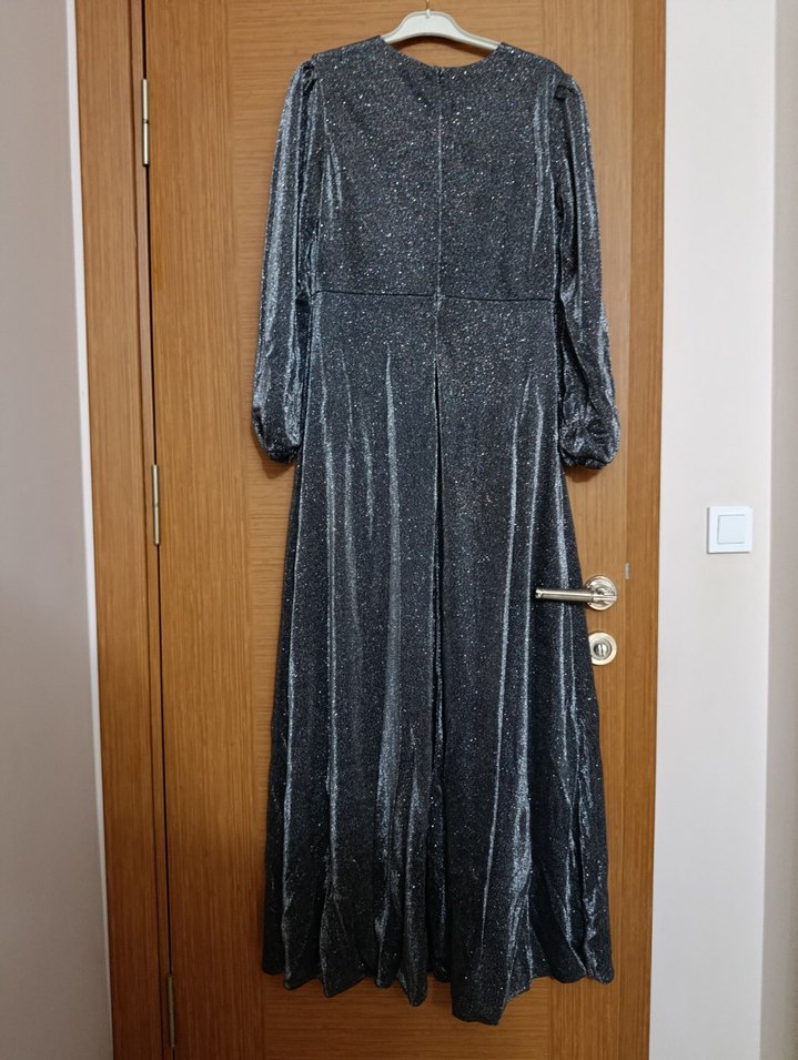 Gri Piliseli Uzun Kadın Abiye Elbise - Görsel 3