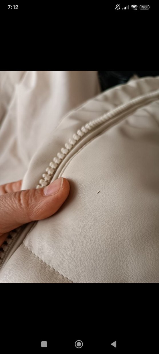 Kadın Beyaz Şişme Kısa Mont - Görsel 4