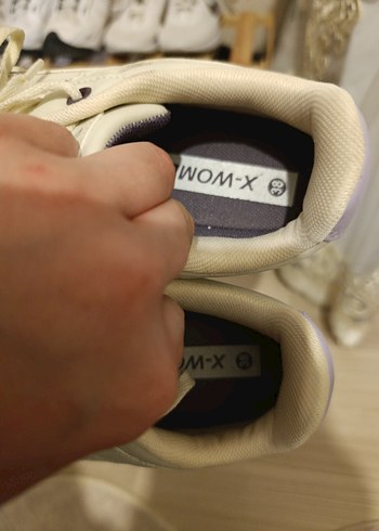 Beyaz Bağcıklı Kadın Spor Ayakkabı - Görsel 3