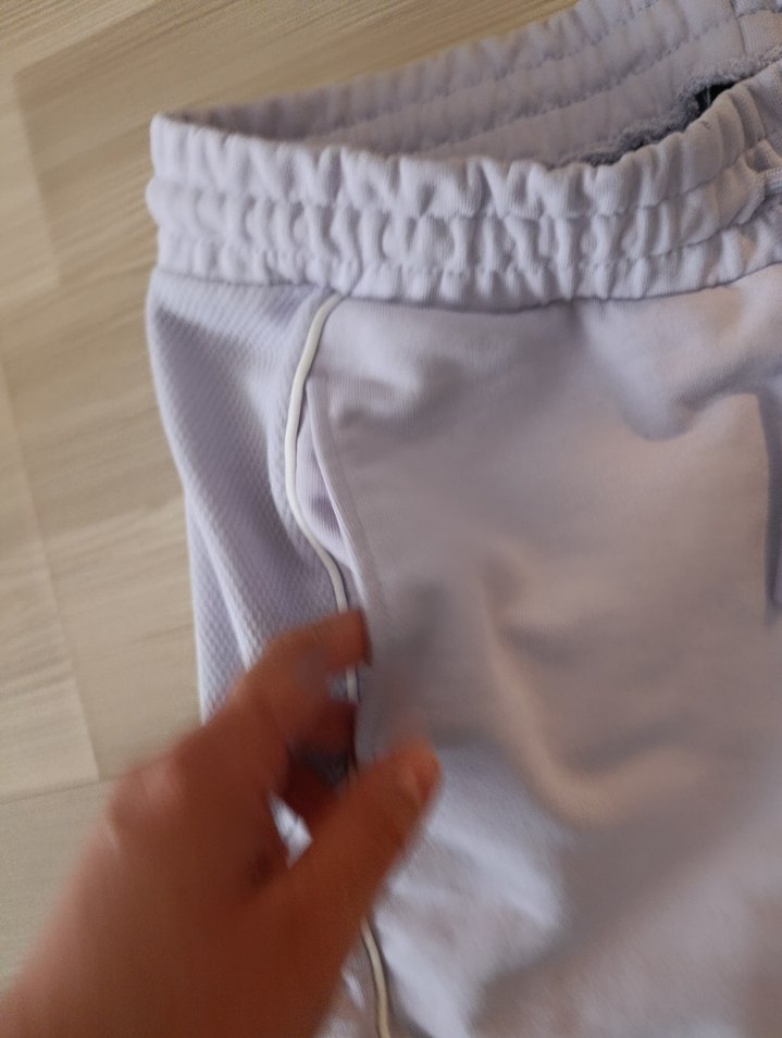 Beyaz Rahat Kesim Kadın Eşofman Altı - Görsel 4