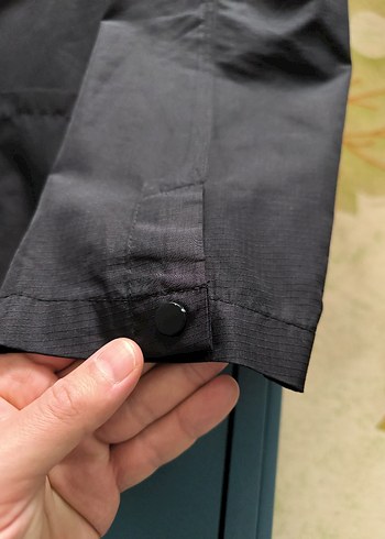 Fabrika marka Düğmeli Siyah Erkek Midi Ceket L beden - Görsel 6