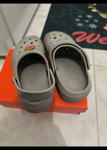 Kız Çocuk Gri Tokalı Terlik 28 numara - Görsel 3