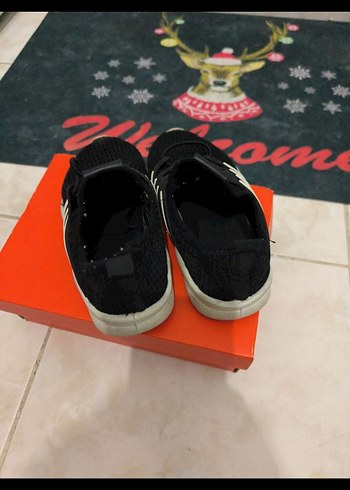 Renkli Baskılı Siyah Bağcıklı Erkek Spor Ayakkabı - Görsel 3