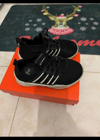 Renkli Baskılı Siyah Bağcıklı Erkek Spor Ayakkabı - Görsel 4