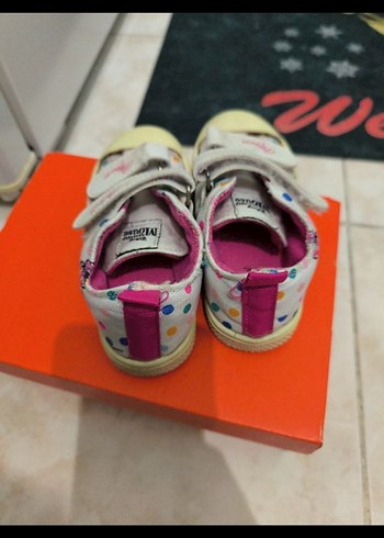 Kız Çocuk Beyaz Renkli Baskılı Sneaker - Görsel 3