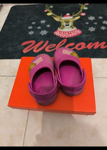 Kız Çocuk Pembe Kaydırmaz Terlik Velcro 21 numara - Görsel 3