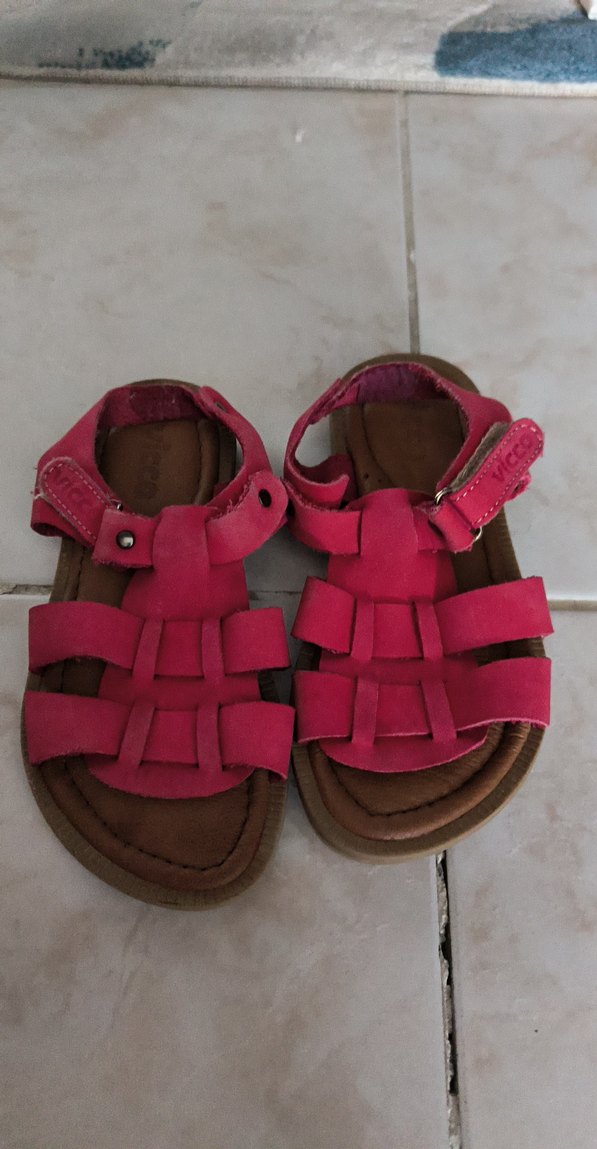 Pembe Süet Tokalı Kız Çocuk Sandalet - Görsel 3