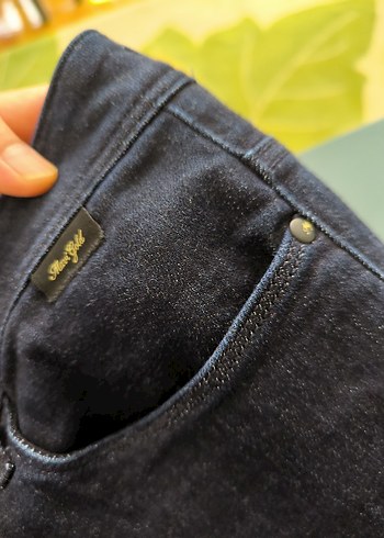 Düğmeli Lacivert Kadın Kot Pantolon - Görsel 9