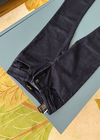 Düğmeli Lacivert Kadın Kot Pantolon - Görsel 8