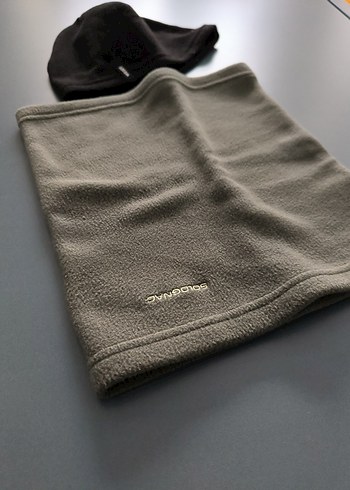 Gri Polar Boyunluk ve Siyah Bere Seti - Görsel 4