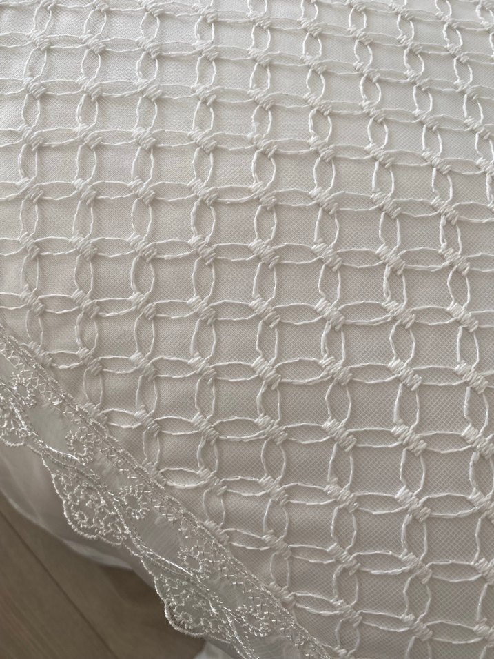 Beyaz çift kişilik Yatak Örtüsü - Görsel 3