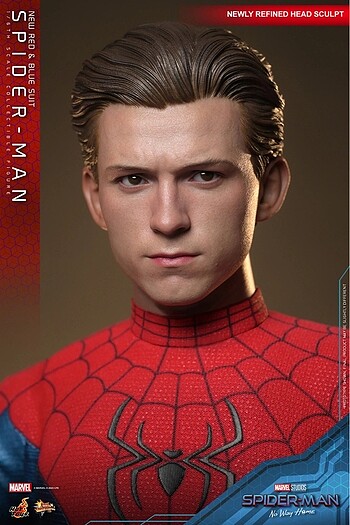Hot Toys Spider Man New Red & Blue Suit 1/6 Scale Figür