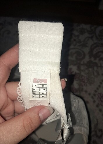 Diğer Sütyen 90 C 
