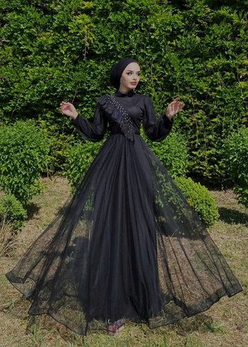 Uzun Kollu Siyah Gotik Dantel Abiye Elbise