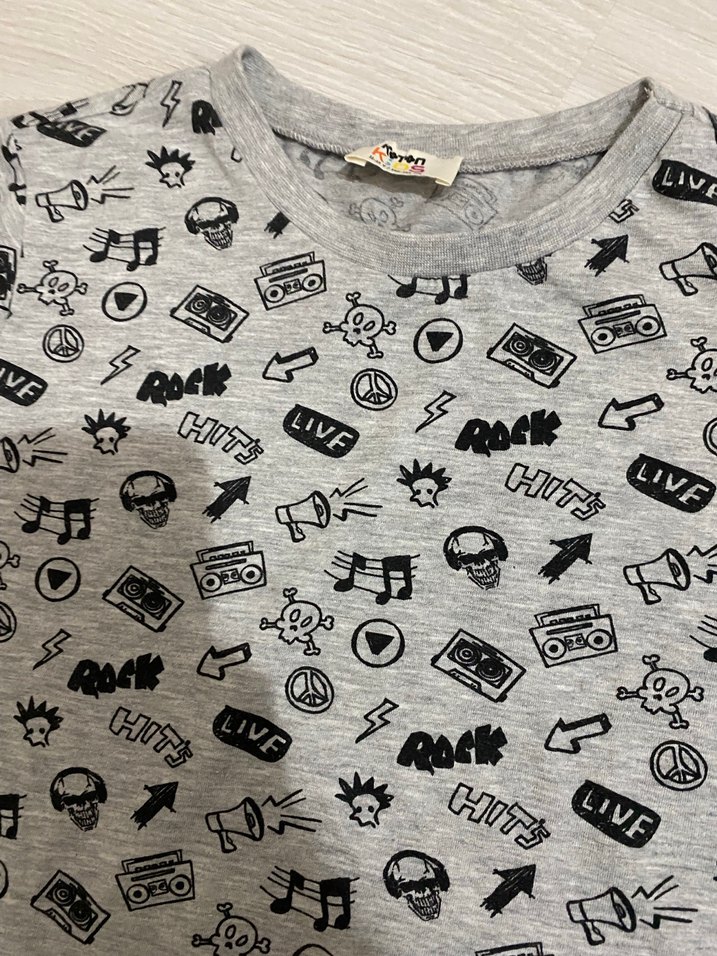 Gri Baskılı Çocuk Tişört - Görsel 2