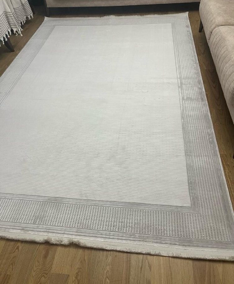 Gri Kenarlı Modern Beyaz Halı - Görsel 2