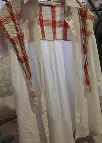 Uzun Kollu Beyaz Nakışlı Bohem Gömlek - Görsel 2