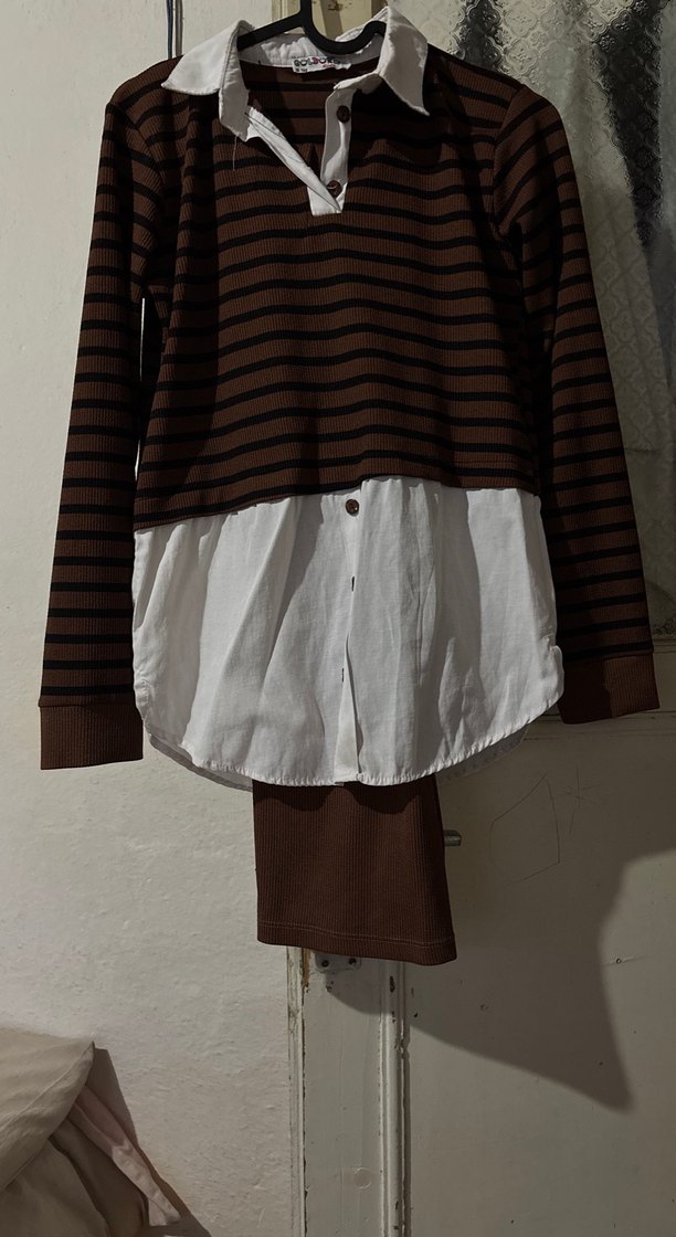 Düğmeli Kahverengi  alt kahverengi beli lastıklı rahat takımdır - Görsel 2