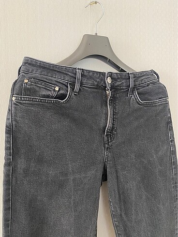 Mavi Jeans Kaliteli , rahat, basic , şık bir kot pantolon / jean