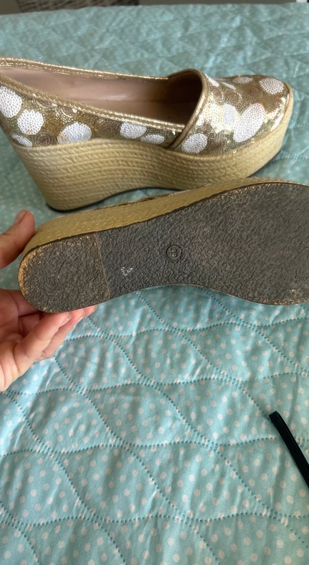 Altın Rengi pul Detaylı Dolgu Topuk Kadın Babet - Görsel 3