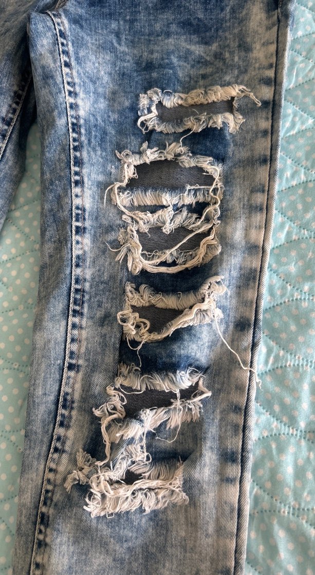 Kadın Gri Yıkamalı Dar Kesim Denim Pantolon - Görsel 2