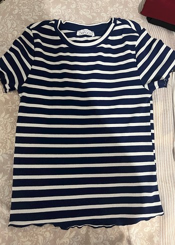 Lacivert Beyaz Çizgili Kadın Tişört - Görsel 3