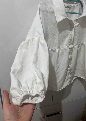 Beyaz pamuklu Düğmeli Gömlek - Görsel 2