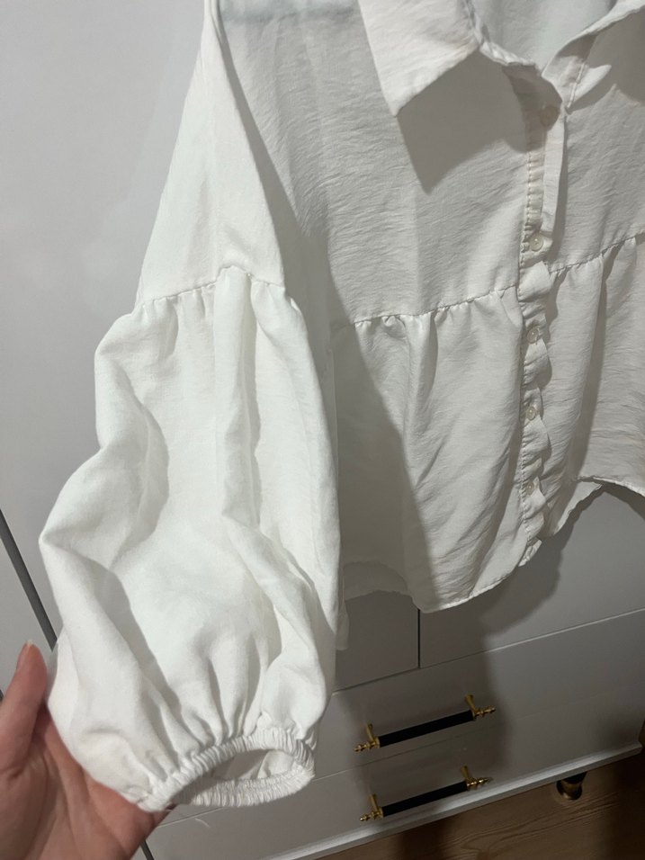 Beyaz pamuklu Düğmeli Gömlek - Görsel 3